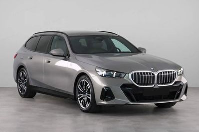 BMW Seria 5 Touring 520d xDrive M Sport
