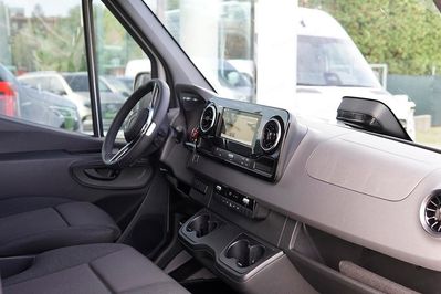 Mercedes Sprinter 319 CDI Extra Long PRO AUT