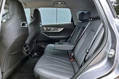 Chery Tiggo 7 1.5 t-Gdi Super Hybrid Comfort Dht