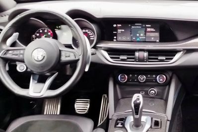Alfa Romeo Stelvio 2.0 Turbo Veloce Q4 aut
