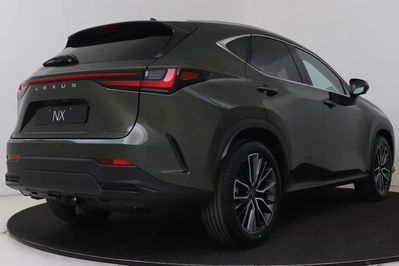 Lexus NX 350h Omotenashi 2.5 Hybrid AWD
