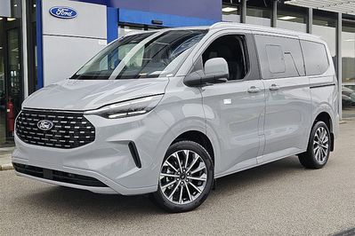 Ford Tourneo Custom L1H1 Titanium X 320 A8 AWD
