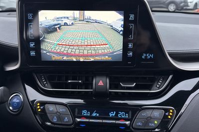 Toyota C-HR 1.8 Hybrid Selection