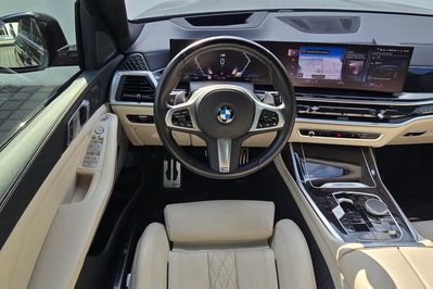 BMW X7 xDrive40d mHEV M Sport Edition sport-aut