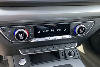 Audi Q5 Sportbak 40 TFSI quattro