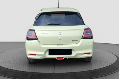 Suzuki Swift Premium Plus 1.2 Dualjet SHVS