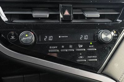 Toyota Camry 2.5 Hybrid