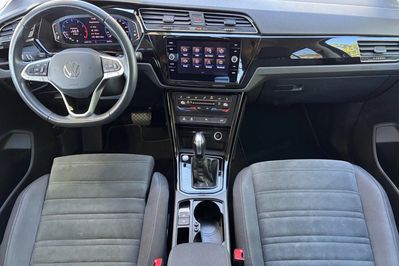 Volkswagen Touran 1.5 TSI DSG