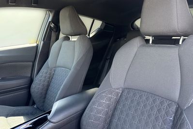 Toyota C-HR 1.8 Hybrid Style