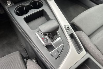 Audi A4 40 TFSI