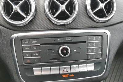 Mercedes GLA 180 7G-DCT Style