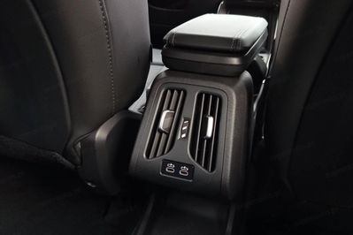 BMW Seria 2 220d mHEV aut