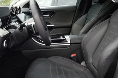 Mercedes Klasa C 200 4-Matic AMG