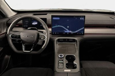 Chery TIGGO 8 1.5 T-GDI Super Hybrid DCT