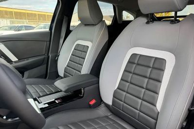 Citroen C4 Max eDCT6 1.2 mHEV