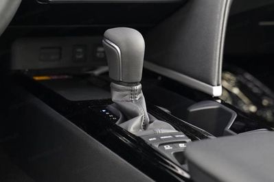 Toyota Camry Comfort 2.5 Hybrid Dynamic Force