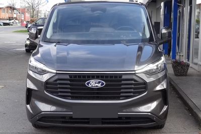 Ford Transit Custom 320 L2H1 Trend A8