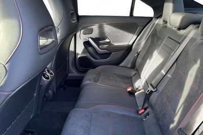 Mercedes CLA 220 4-Matic AMG Line