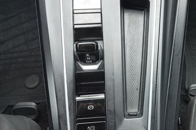 Volkswagen Golf 2.0 TDI DSG