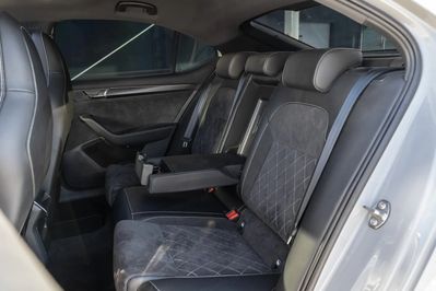 Skoda Superb 2.0 TDI 4x4 Sportline DSG