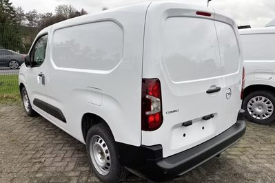 Opel Combo Van Cargo L2 EAT8