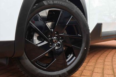 Citroen C5 Aircross Max eDCT6 1.2 mHEV