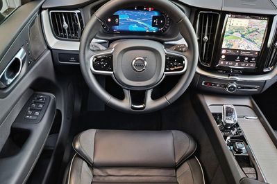 Volvo XC60 B5 B AWD  Black Edition aut