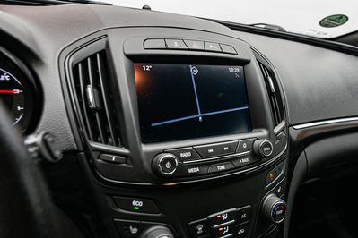 Opel Insignia 2.0 CDTI OPC line