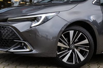 Toyota Corolla Style 2.0 Hybrid Dynamic Force