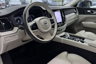 Volvo XC60 T8 AWD Plug-In Hybrid Polestar Engineered aut