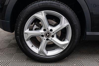 Mercedes GLA 200 7G-DCT