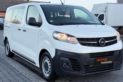 Opel Vivaro Kombi Compact 2.7T Enjoy