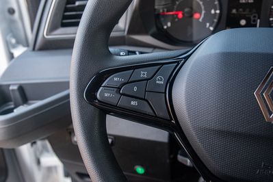 Renault Master L3 Kontener + Winda