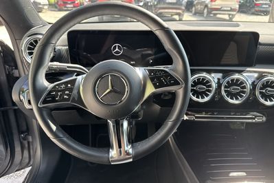 Mercedes CLA 180