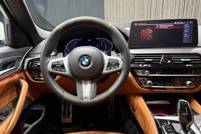 BMW Seria 5 518d M Sport