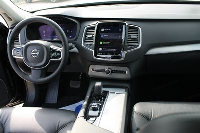 Volvo XC90 B5 D AWD Momentum Pro aut