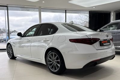 Alfa Romeo Giulia 2.0 Turbo Super aut