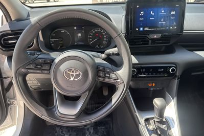 Toyota Yaris Comfort  1.5 Hybrid