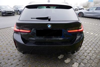 BMW Seria 3 Touring 320d xDrive M Sport