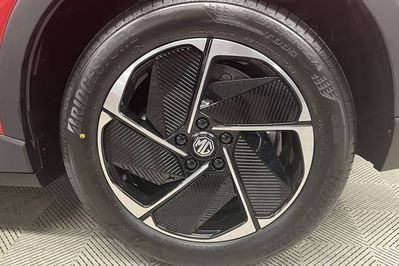 MG MGS5 64kWh Long Range RWD Exclusive