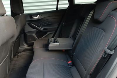 Ford Focus 1.0 Ecoboost Mhev St-Line x