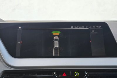 BMW Seria 1 118i Advantage