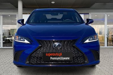 Lexus ES 300h F Sport Design