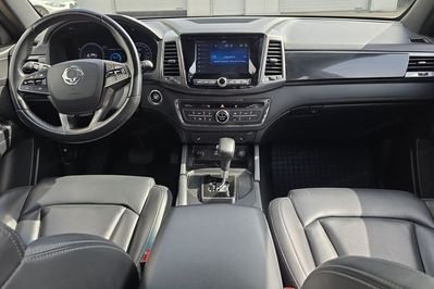 SsangYong Musso Grand Sapphire