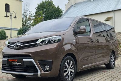 Toyota Proace Verso 2.0 D-4D Long Family aut