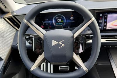DS N°8 Jules Verne Long Range AWD 97.2kWh
