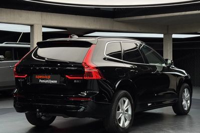 Volvo XC60 B5 B AWD Momentum Pro aut