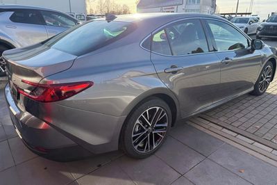 Toyota Camry Executive 2.5 Hybrid Dynamic Force