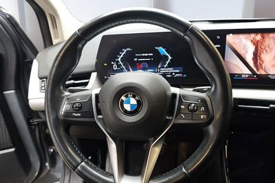 BMW Seria 2 218i aut