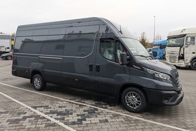 Iveco Daily 35S18 18m3 L4H3